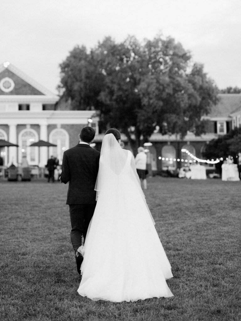 Klaire Dixius Photography Virginia Wedding Photographer Farmington Country Club Charlottesville Wedding Thomas Brennan 0044 768x1024