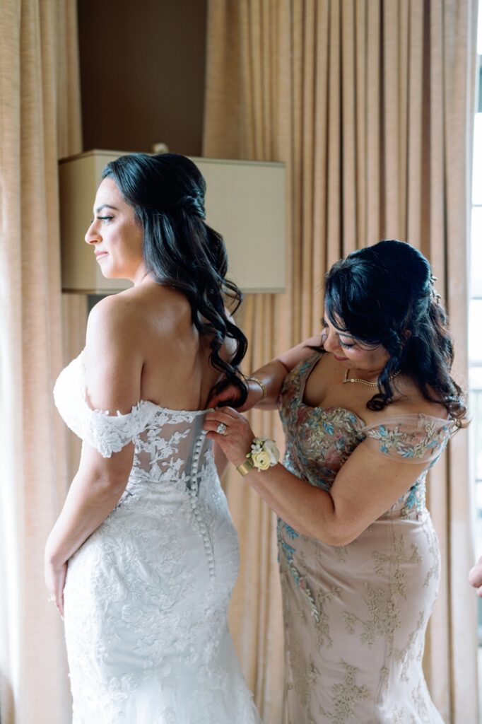 bride getting ready with her mom at the salamander hotel in washington dc